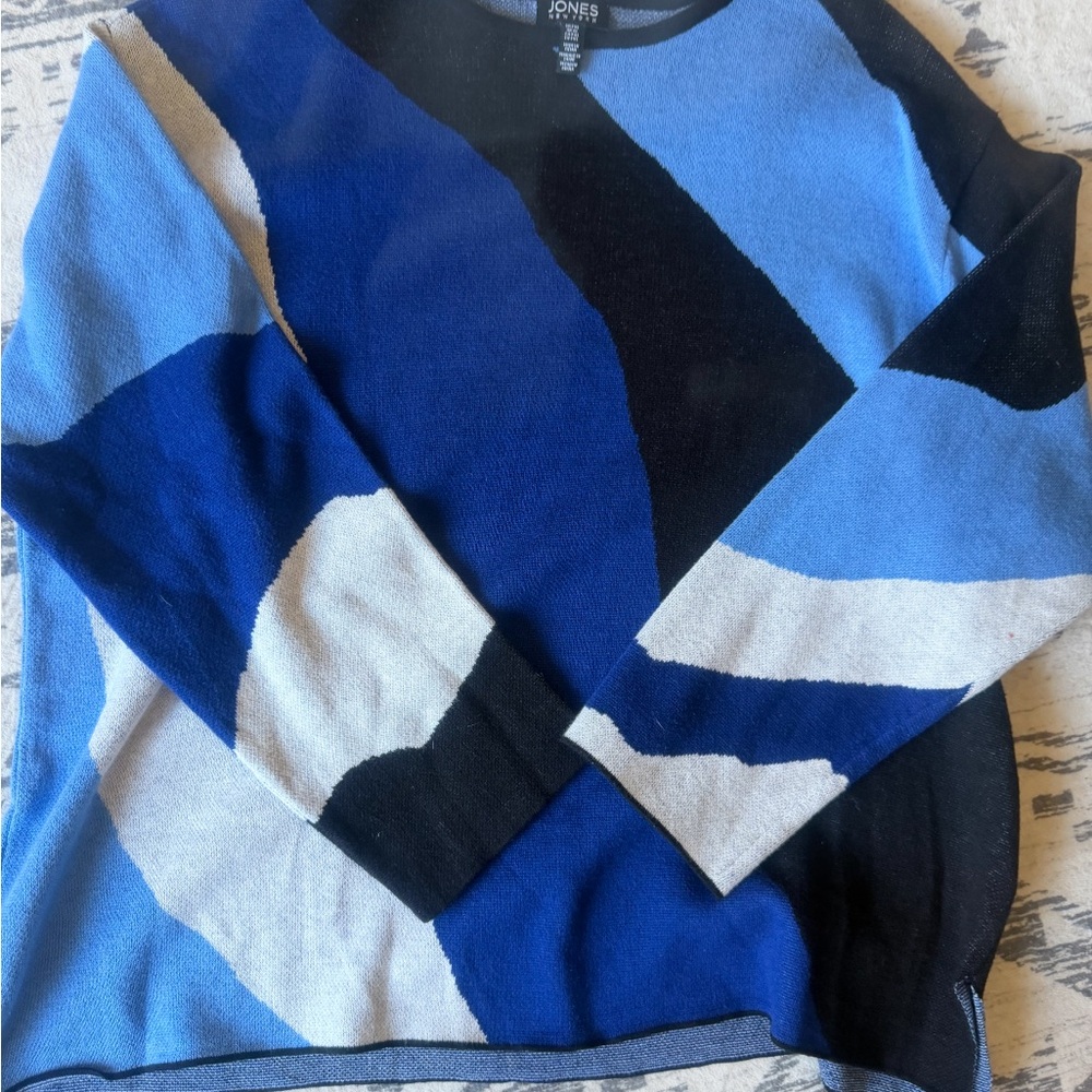 Jones New York women's Blue and Black Sweater
